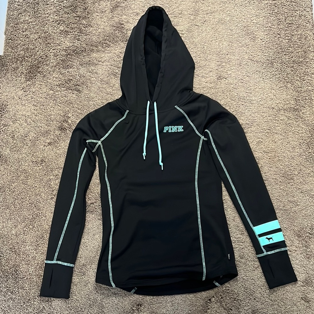 long sleeve hoodie